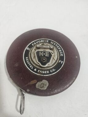 The Vintage K&E Keuffel Esser Co Favorite Wyteface 50 Feet Tape Measure is a rar
